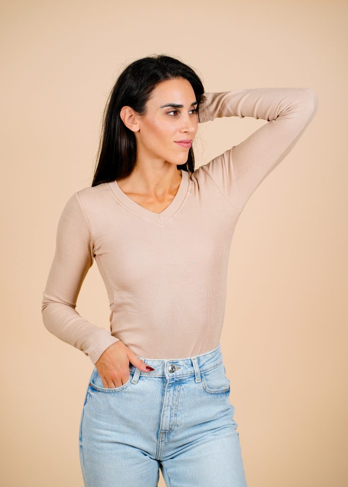Viskozni body ELEGANCE z všito košarico (več barv)